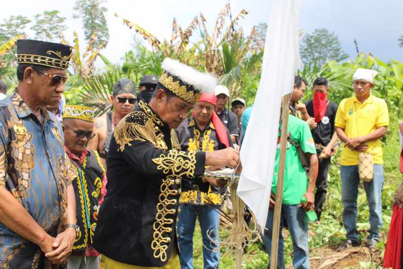 Sultan Sambaliung Kawal Langsung Tuntutan Masyarakat Adat Dayak Basab Ulayat Jantui, PT THL Diberi Waktu 30 Hari Selesaikan Sengketa.
