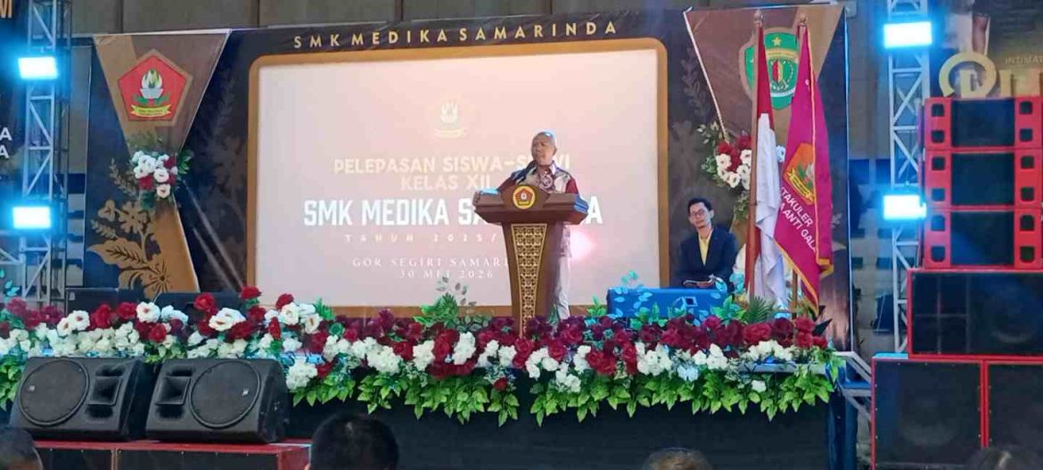 Ketua Yayasan Insan Mandiri Apresiasi Inovasi SMK Medika dalam Mencetak SDM Unggul.